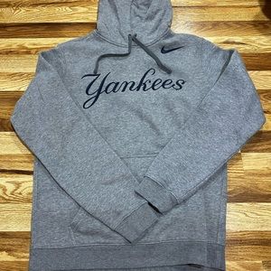 Yankees hoodie